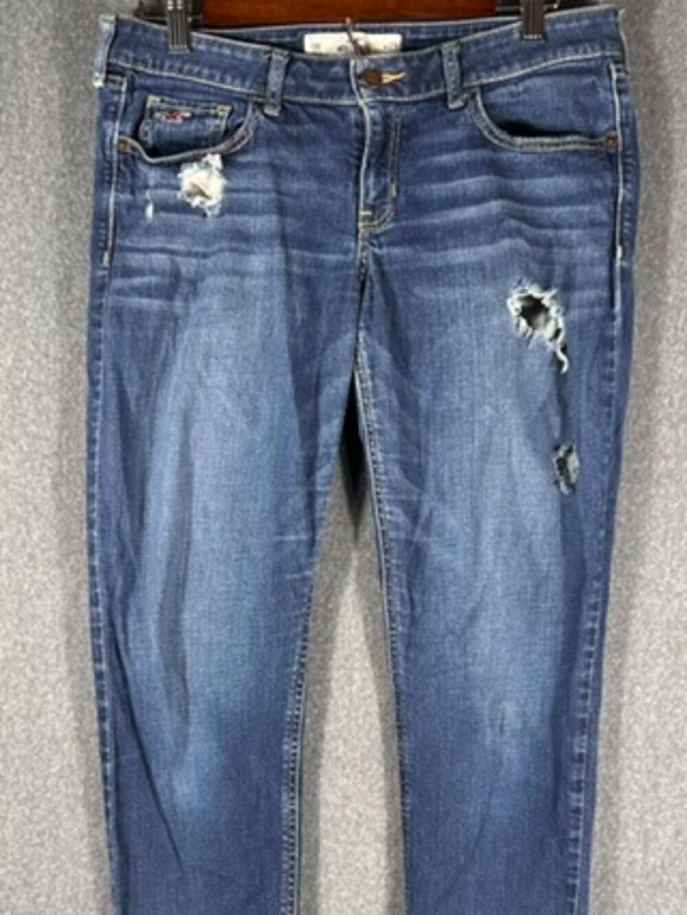 Hollister Super Skinny Jeans Womens Sz 9R Blue Denim Distressed Medium Wash